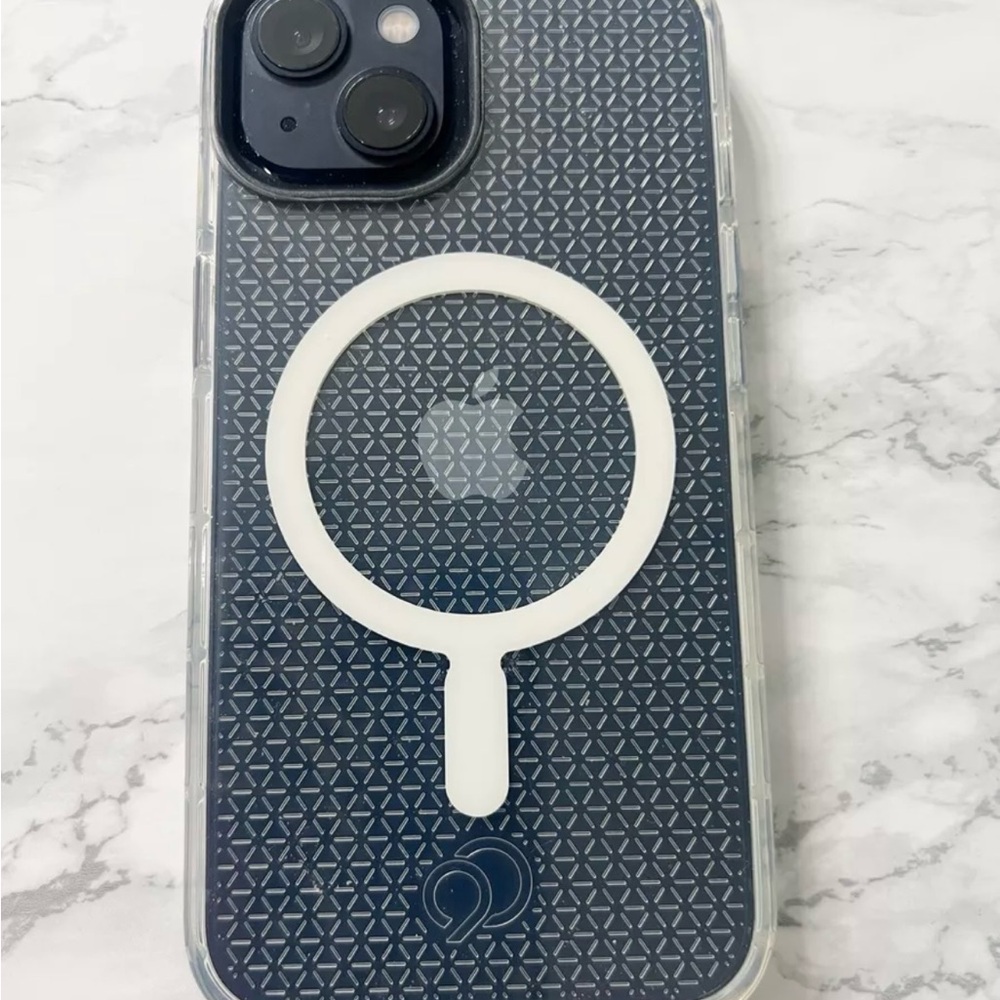 Nimbus9 Phantom 2 Series | Clear Protective Case for iPhone 15 | MagSafe